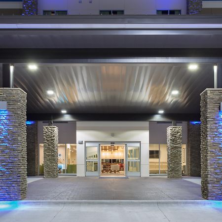 Holiday Inn Express & Suites Lincoln I - 80 By Ihg Exteriér fotografie