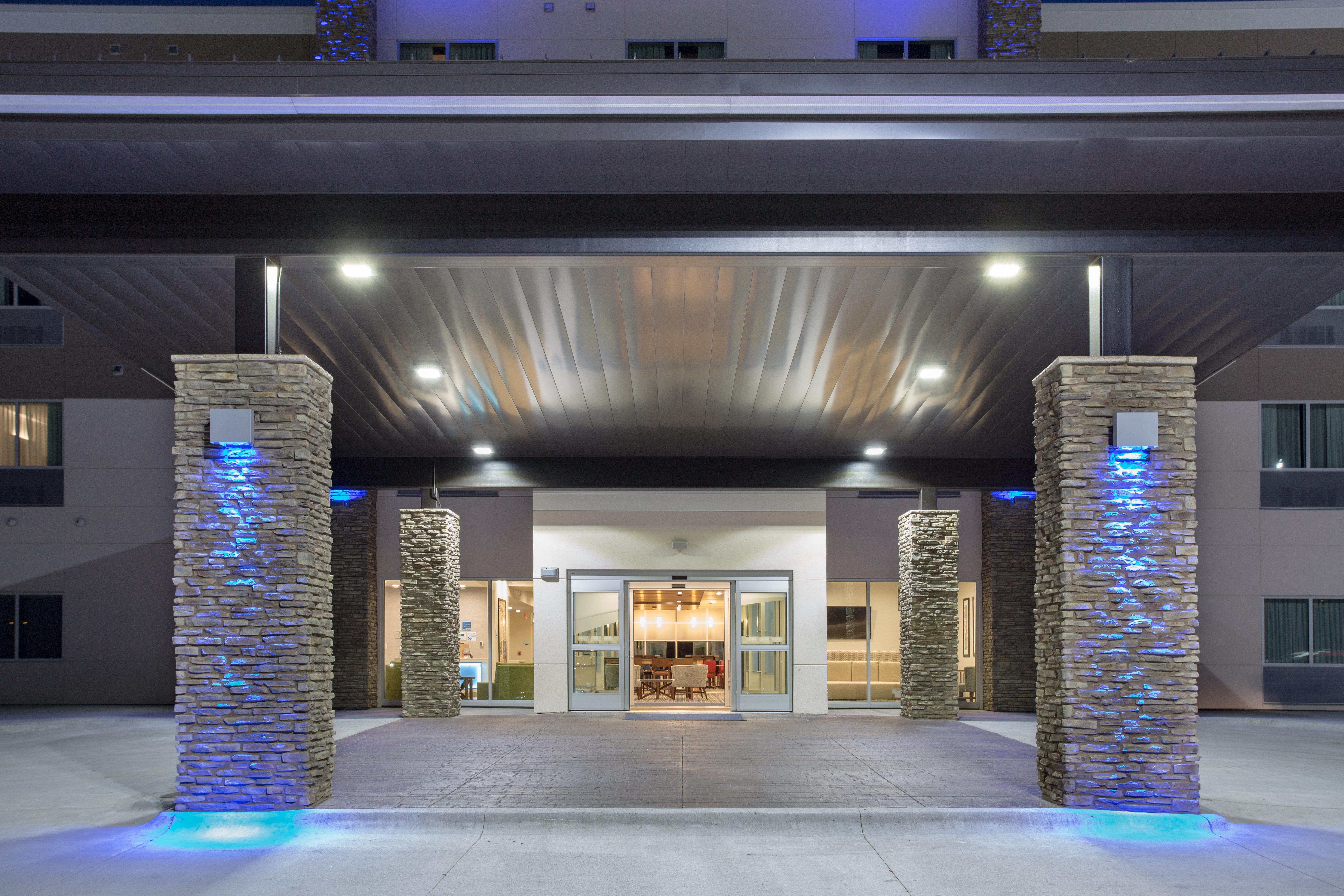 Holiday Inn Express & Suites Lincoln I - 80 By Ihg Exteriér fotografie