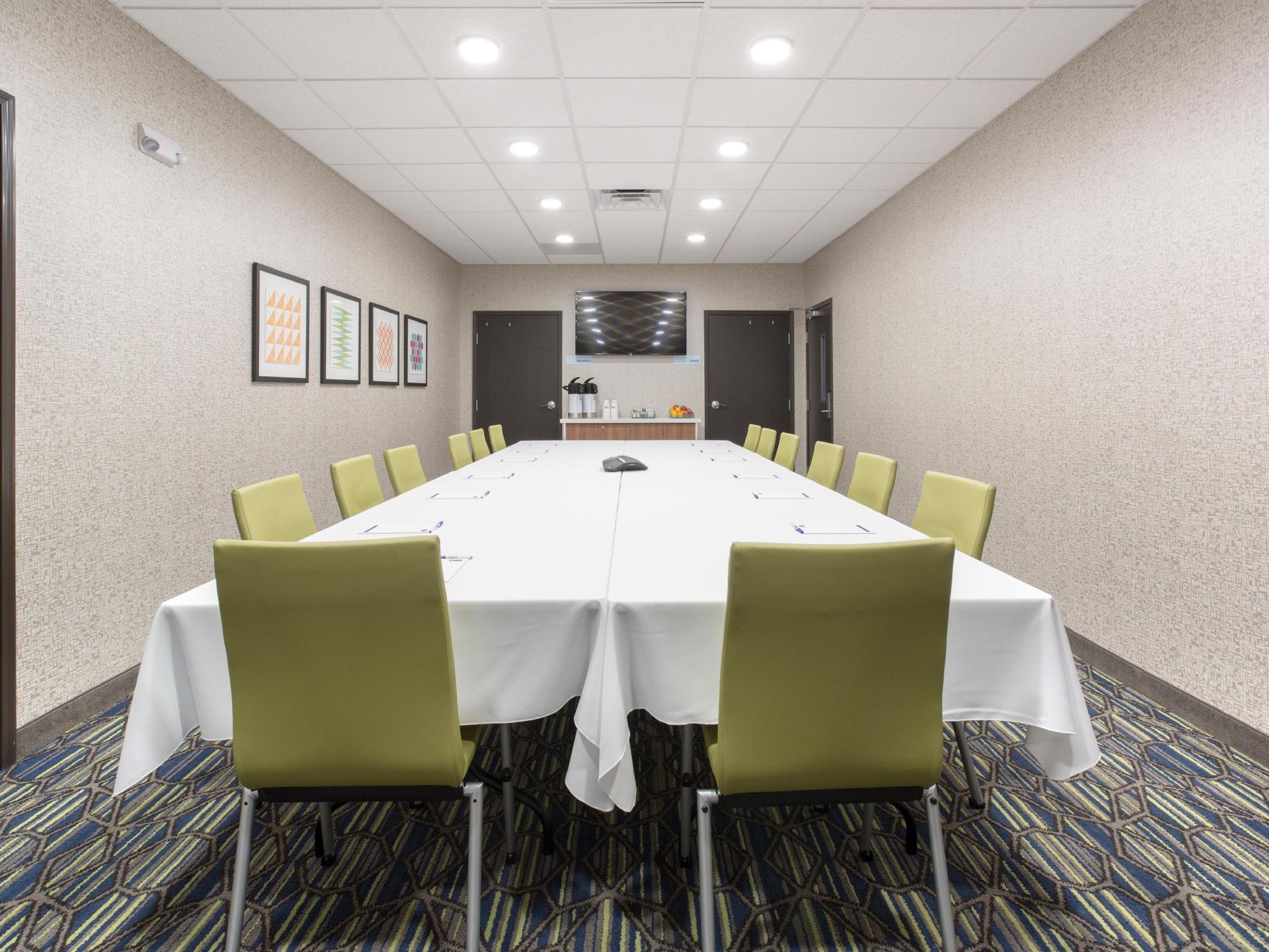Holiday Inn Express & Suites Lincoln I - 80 By Ihg Exteriér fotografie