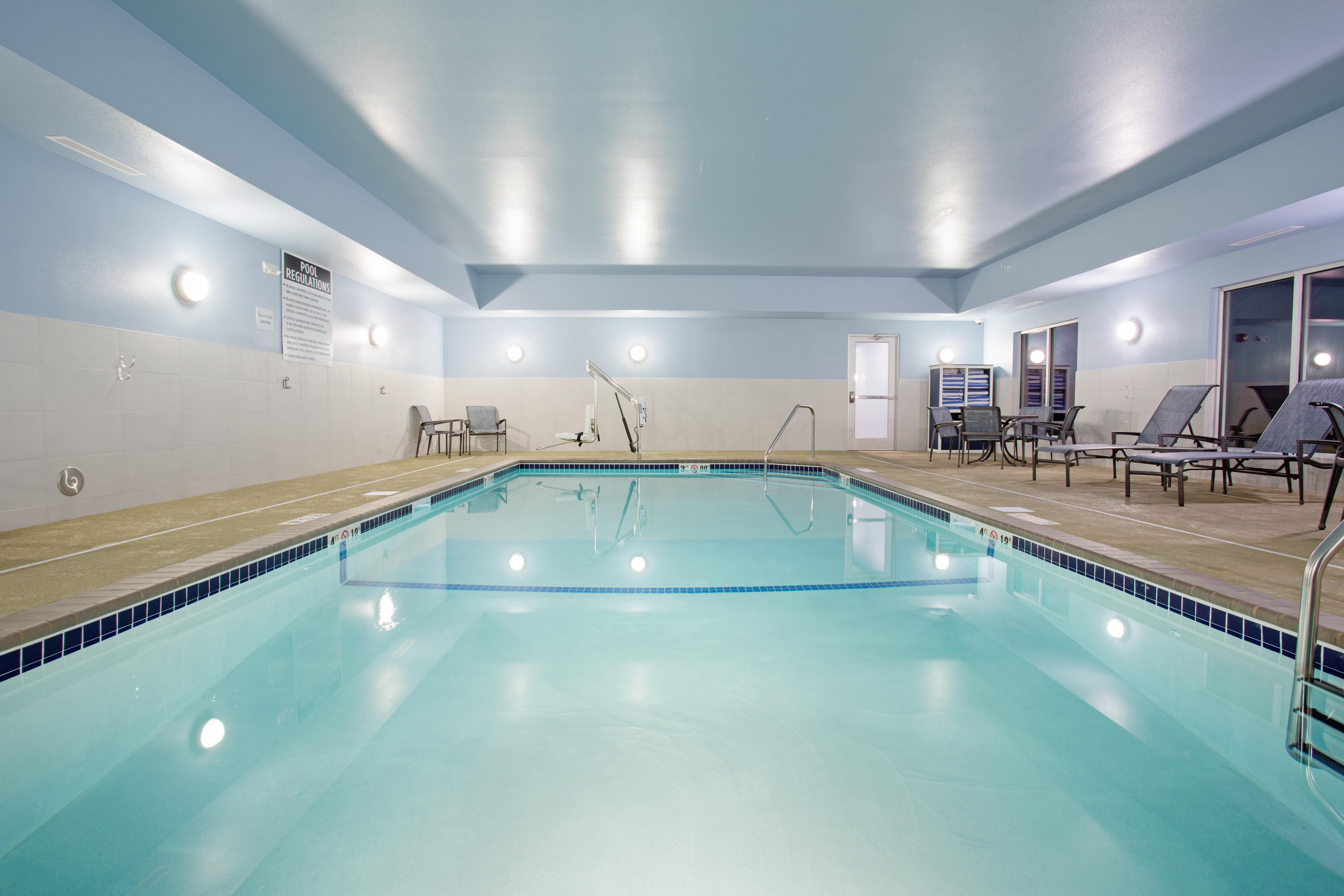 Holiday Inn Express & Suites Lincoln I - 80 By Ihg Exteriér fotografie